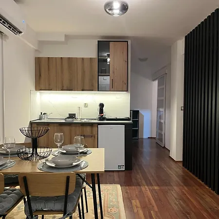 Liberte Vozdovac * بلغراد